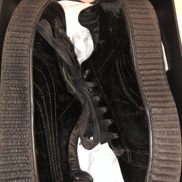 8/10 Condition - Picture 2 of 5